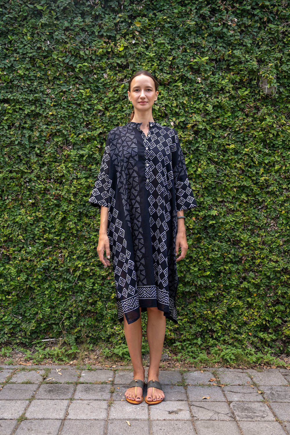 Tara Kaftan - Block Print Black