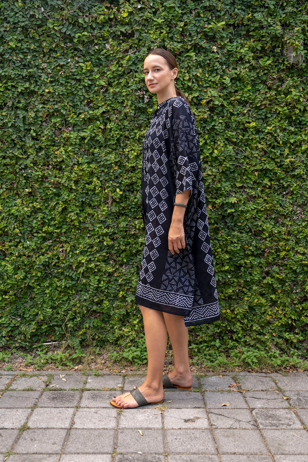 Tara Kaftan - Block Print Black