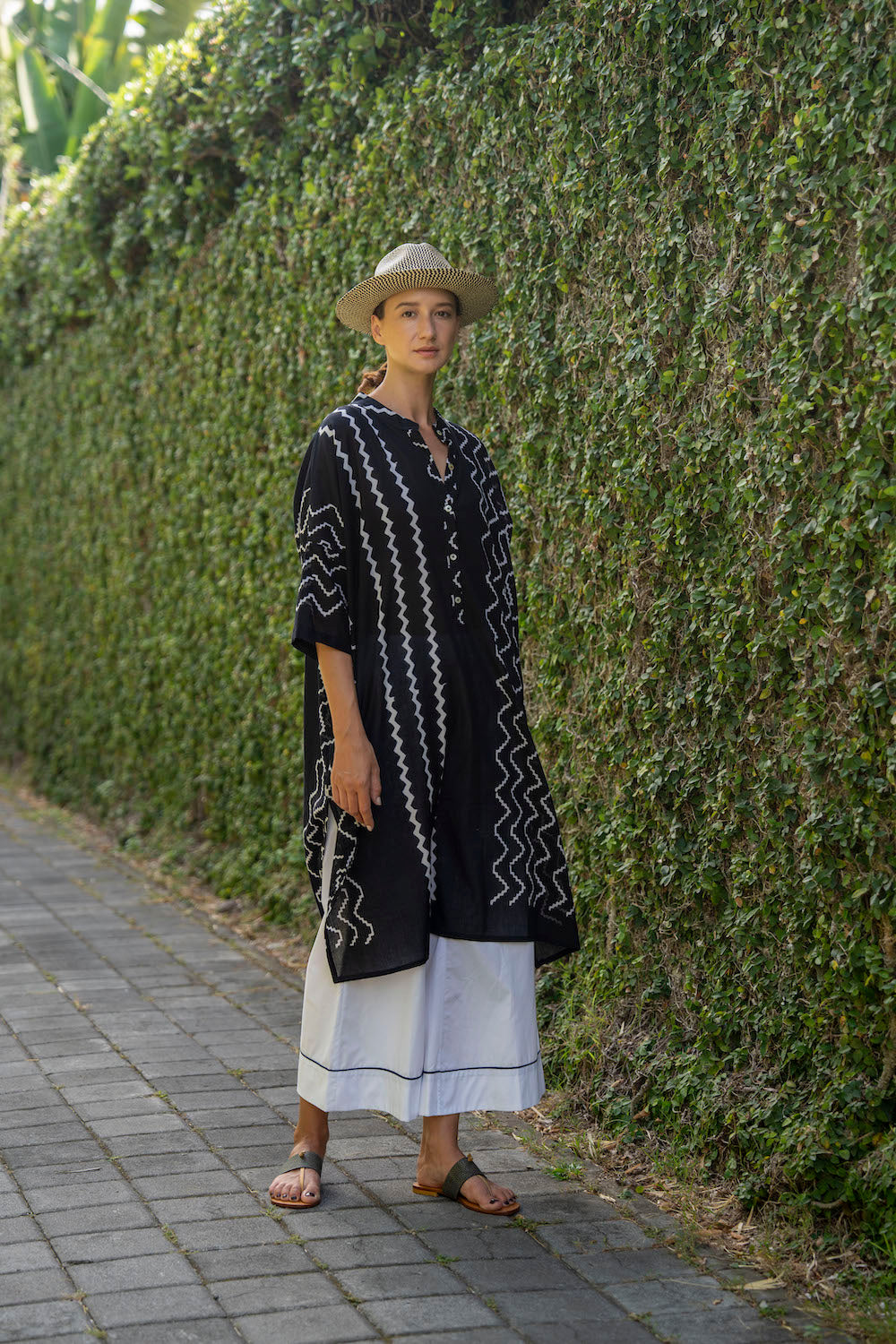 Tara Kaftan - Block Print Black