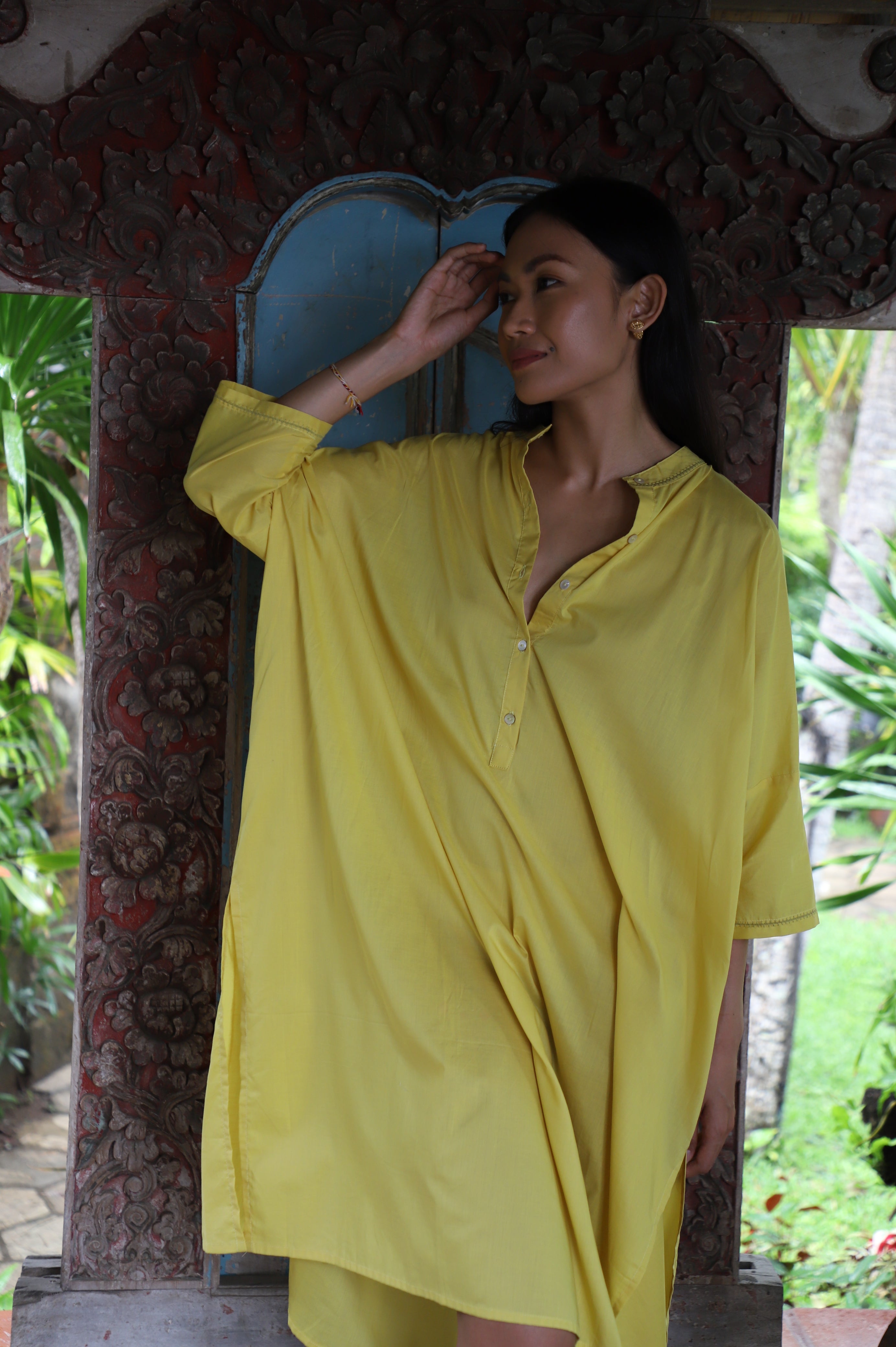 Tara Kaftan - Essentials