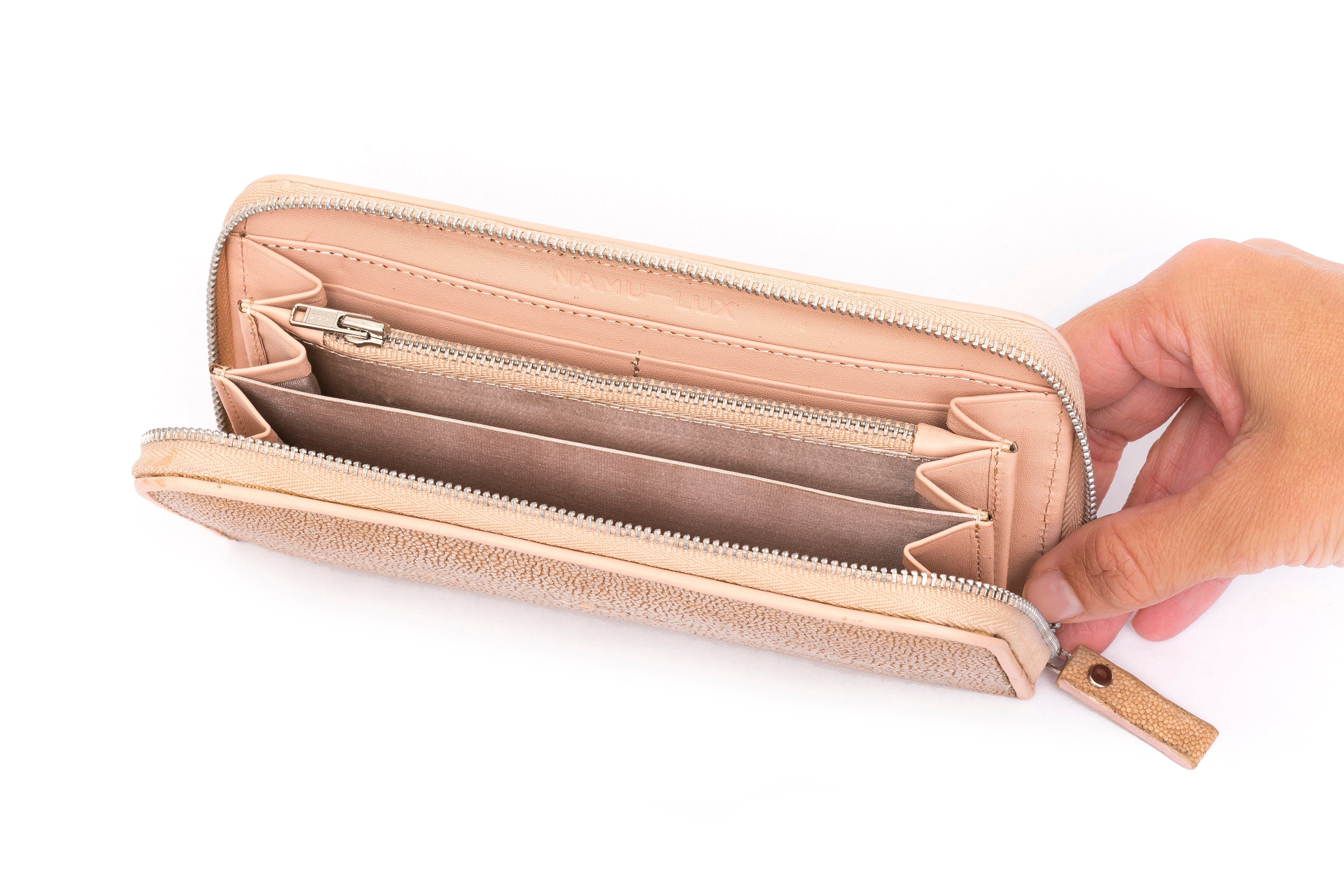 Zip Around Wallet in  Stingray Leather